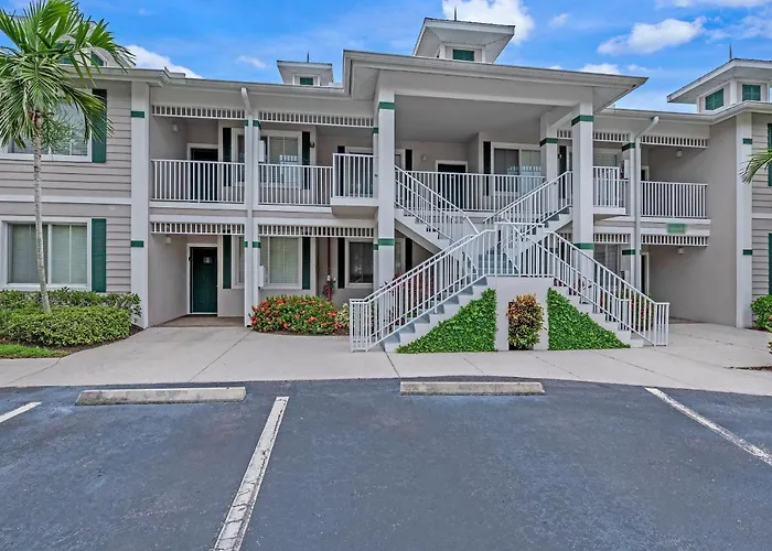 Golf Condo- Resort Pool- Lakeview- 10Mi To Beaches
