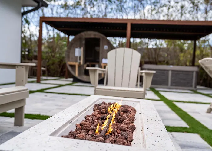Velvet Bloom Bubbling Spa Retreat With Sauna & Jacuzzi